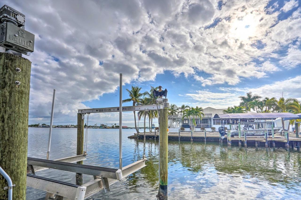 Waterfront Matlacha Home With Hot Tub And Grill! Exterior photo